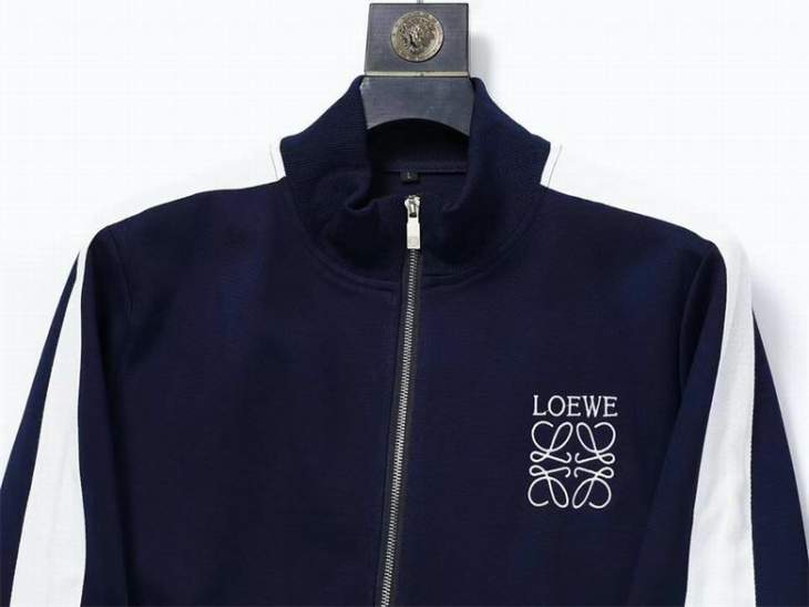 Picture of Loewe Sweater Suits _SKULoeweM-3XL12yn0140607